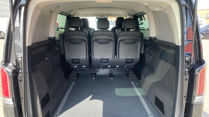 Mercedes-Benz Vito L2 Diesel Rwd 119CDI Select Crew Van 9G-Tronic - Image 16